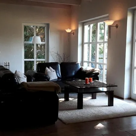 Haus Himmelgrau Mit Eigenem Garten بيت للعطل بوتبوس