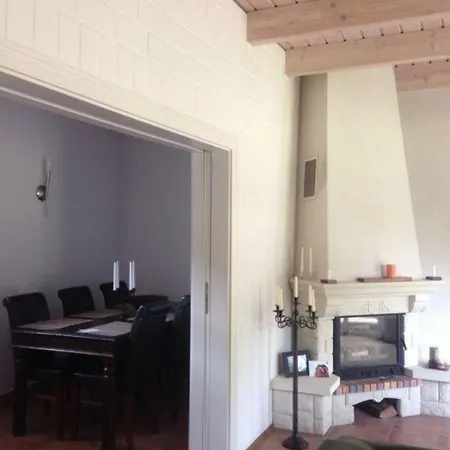 بيت للعطل Haus Himmelgrau Mit Eigenem Garten بوتبوس