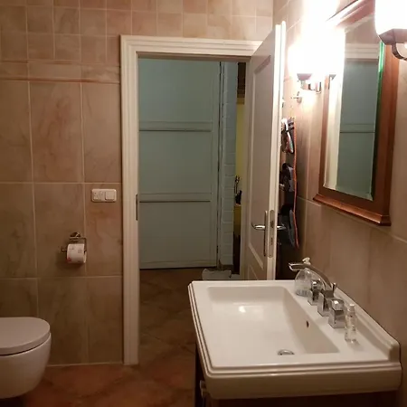 Haus Himmelgrau Mit Eigenem Garten *